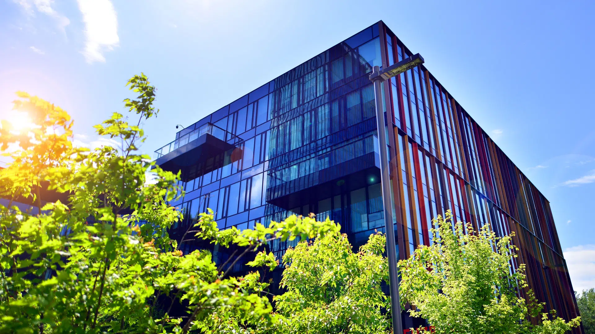 Næringsbygg-fasade-2